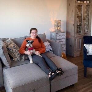 Meet your Posher, Anna